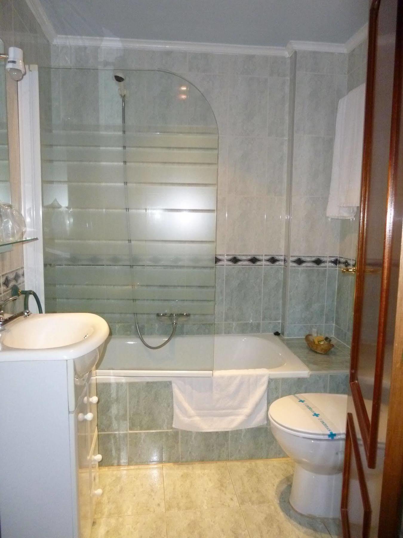 Hostal Ciudad De Nájera Buitenkant foto