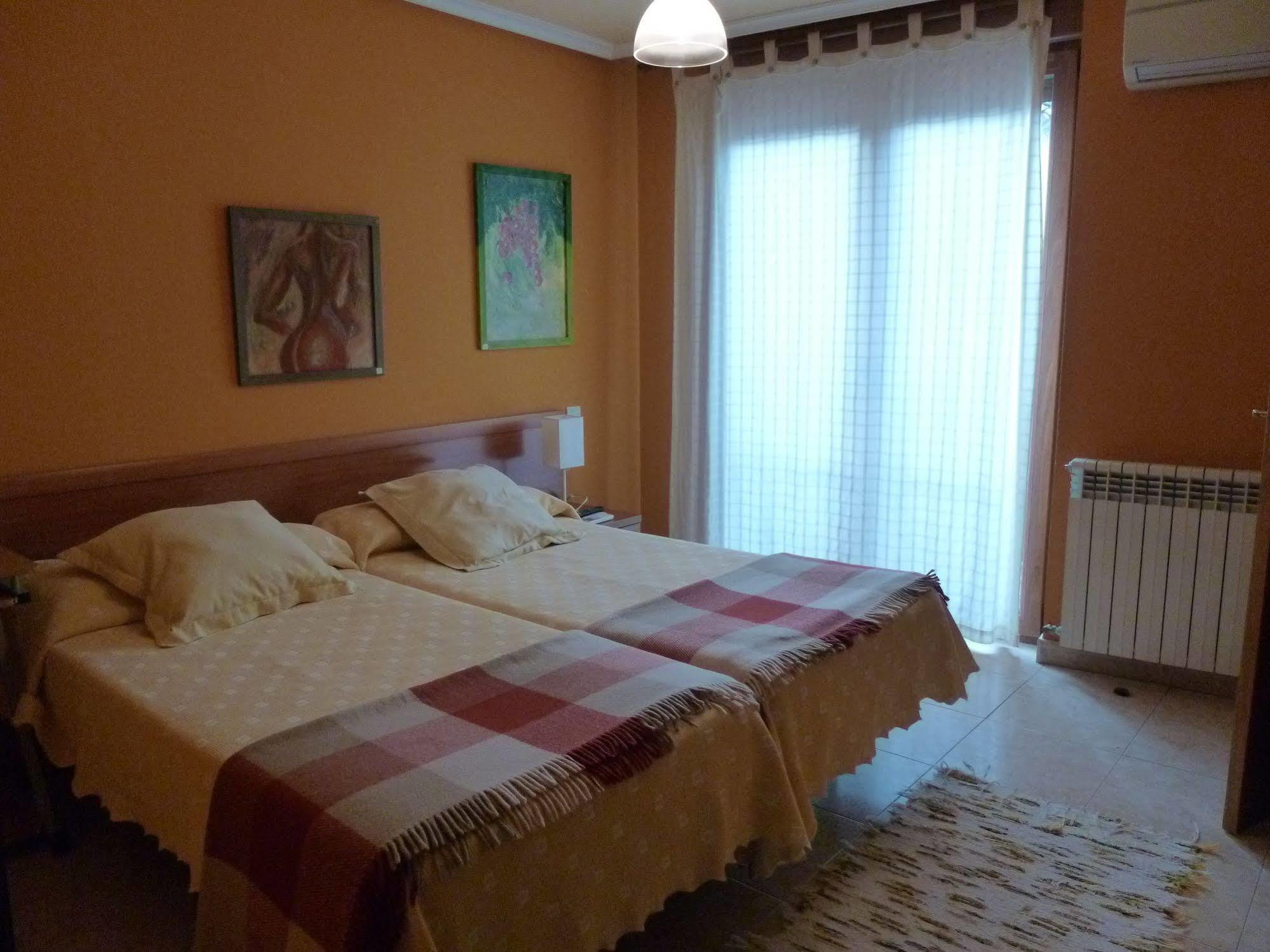 Hostal Ciudad De Nájera Buitenkant foto